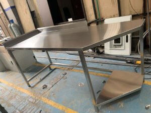 Mobiliario de cocina metálica para Mc Donal´s