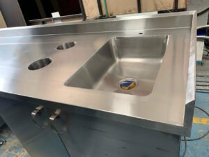 Mobiliario de cocina metálica para Mc Donal´s