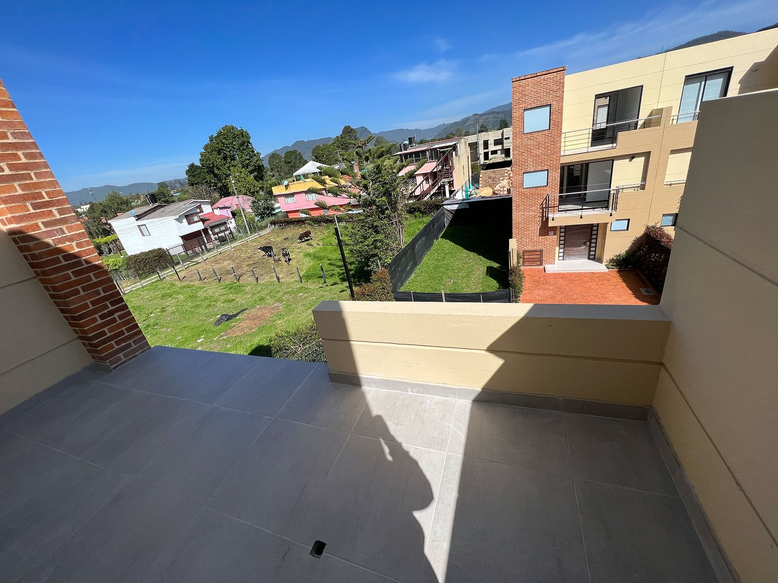 Pergolas y Barandas Metálicas en Cajicá