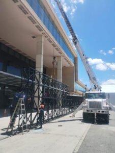 Estructura para pantalla en Corferias