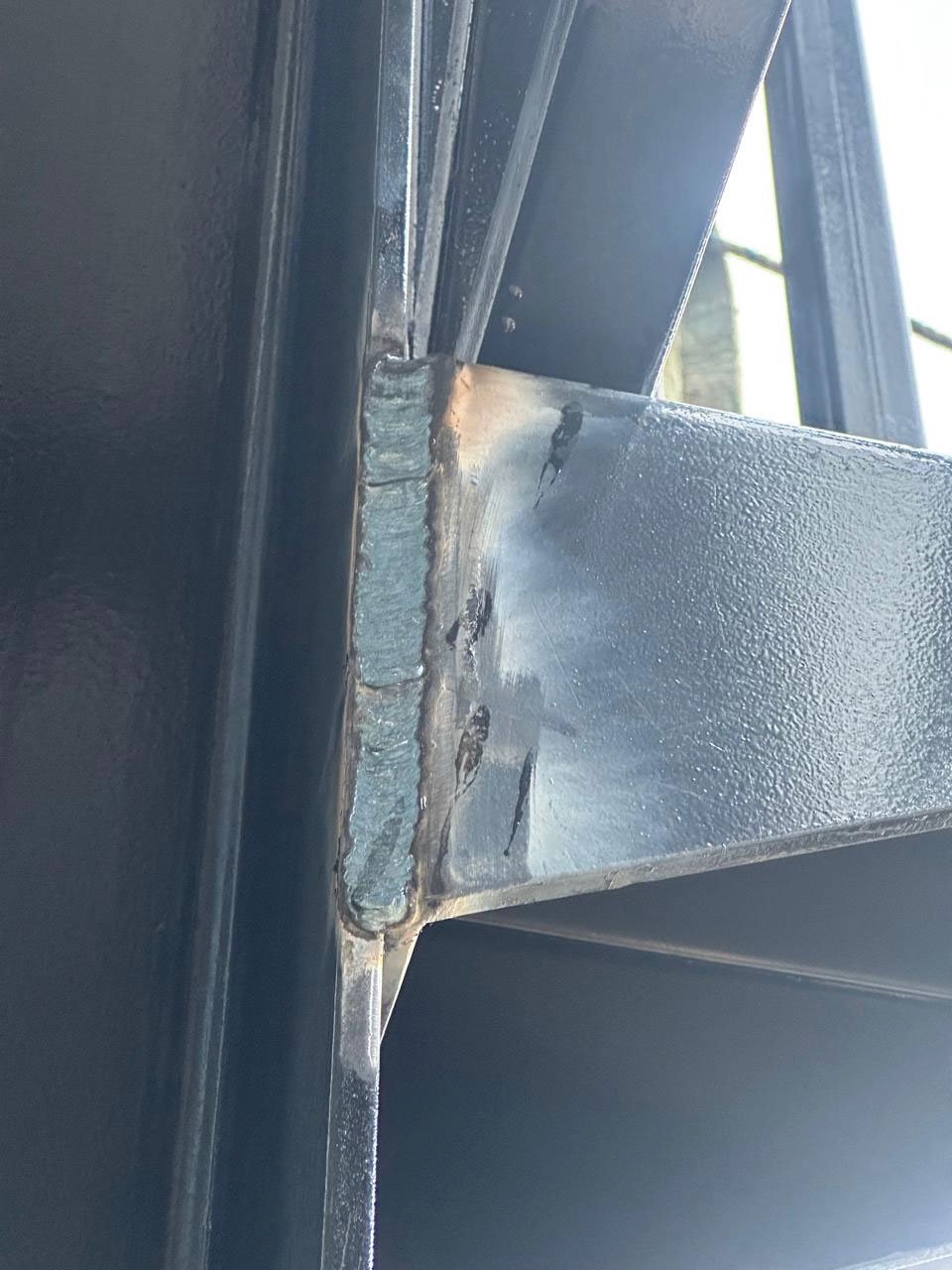 estructura para pantalla curva en corferias