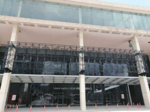 Estructura para pantalla en Corferias